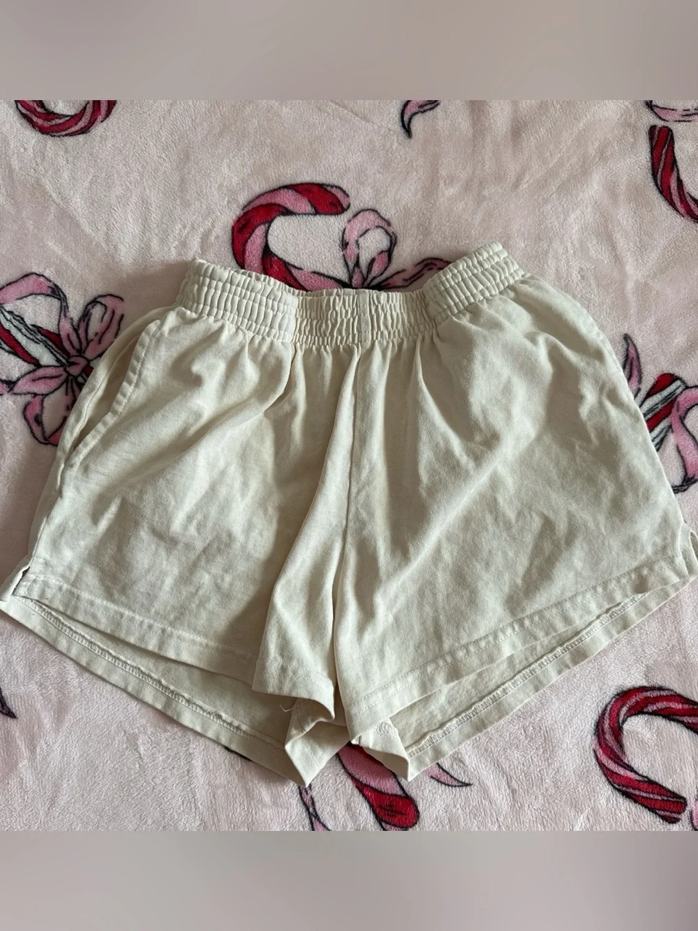 NWOT Los Angeles apparel white cream gym shorts XS - Picture 1 of 5